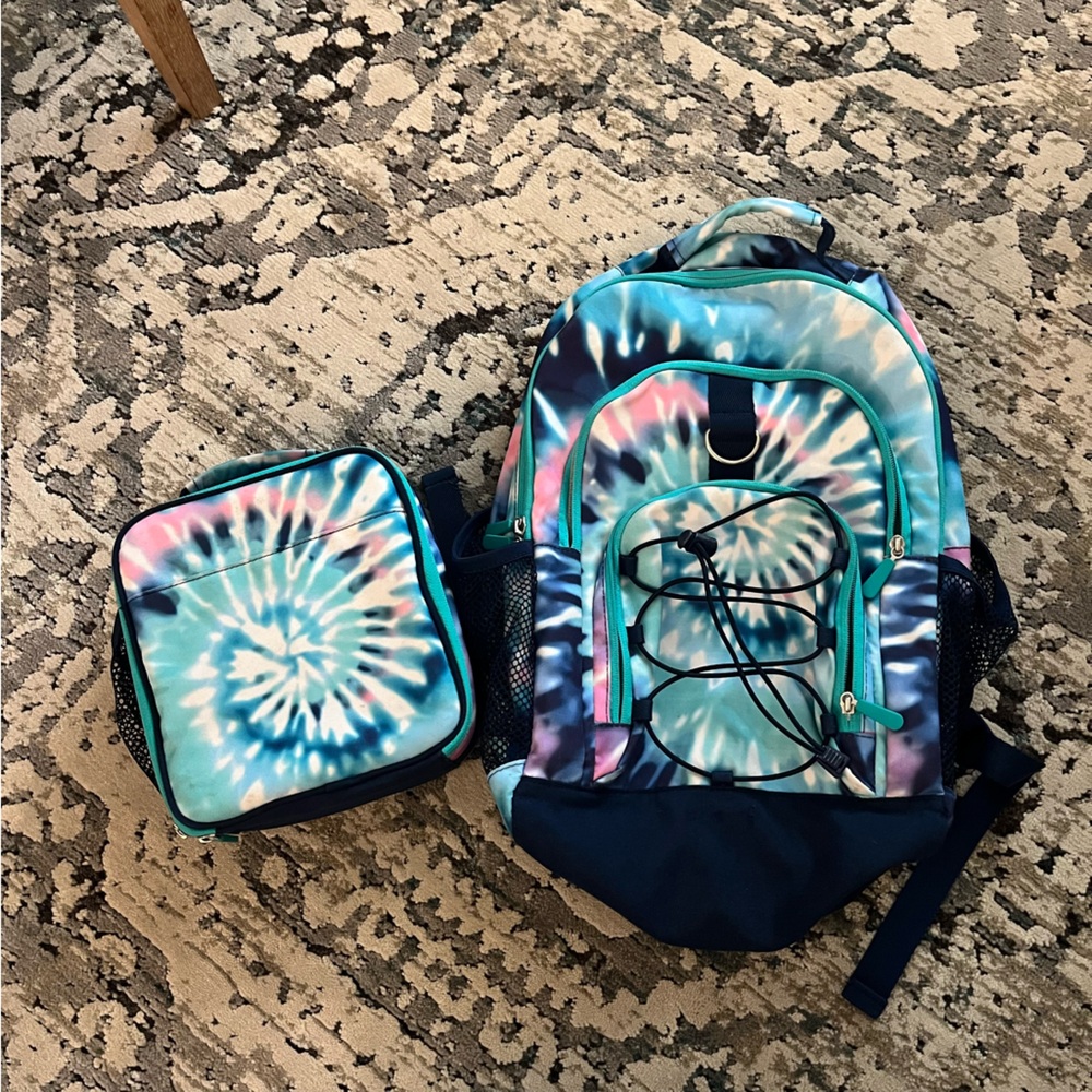 Pottery Barn teen Gear-Up Oceana Spiral Backpack Large and Lunch Box
